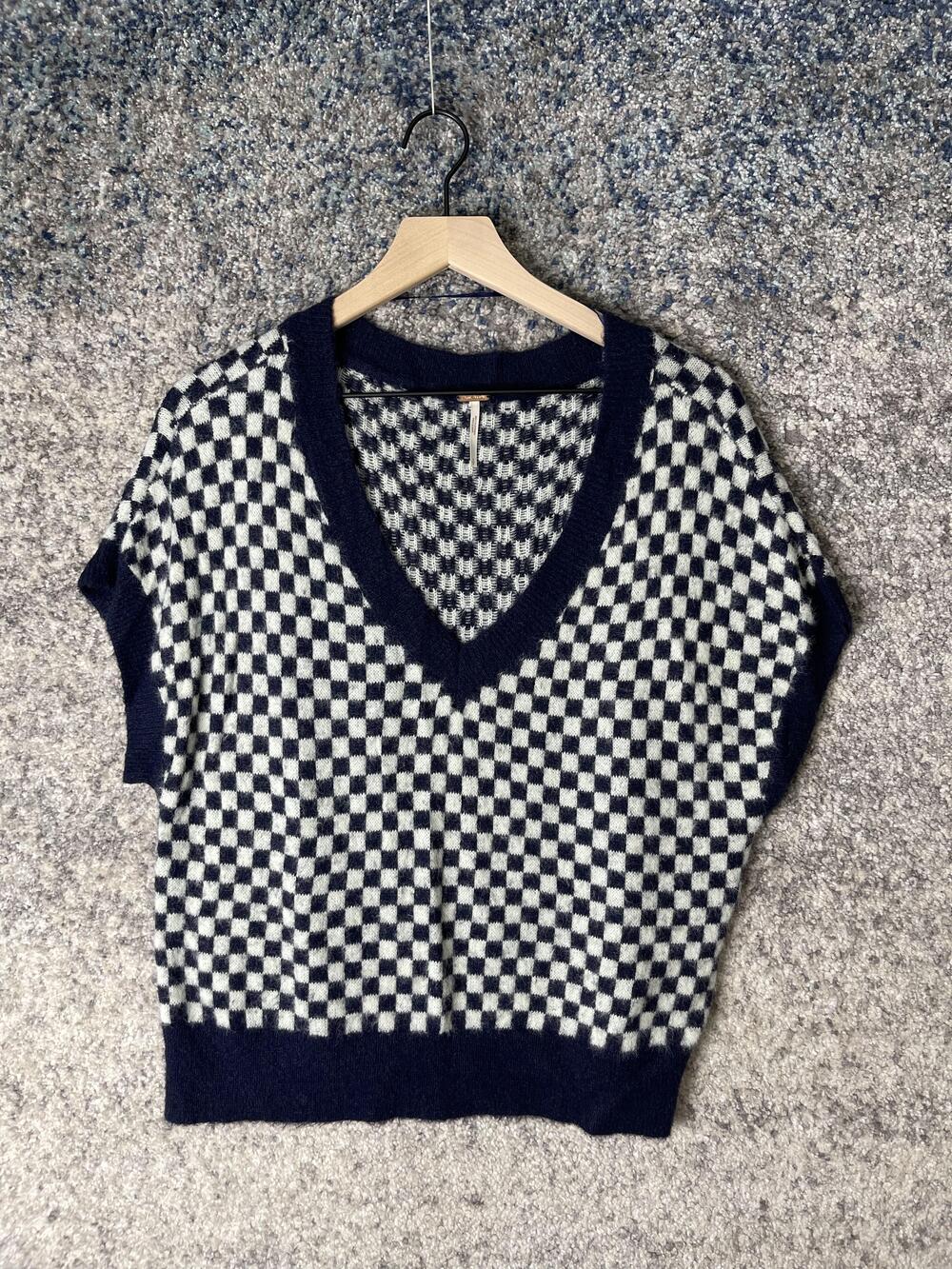 Free People Sweater Womens Small Checkered V Neck Short Sleeve Pullover